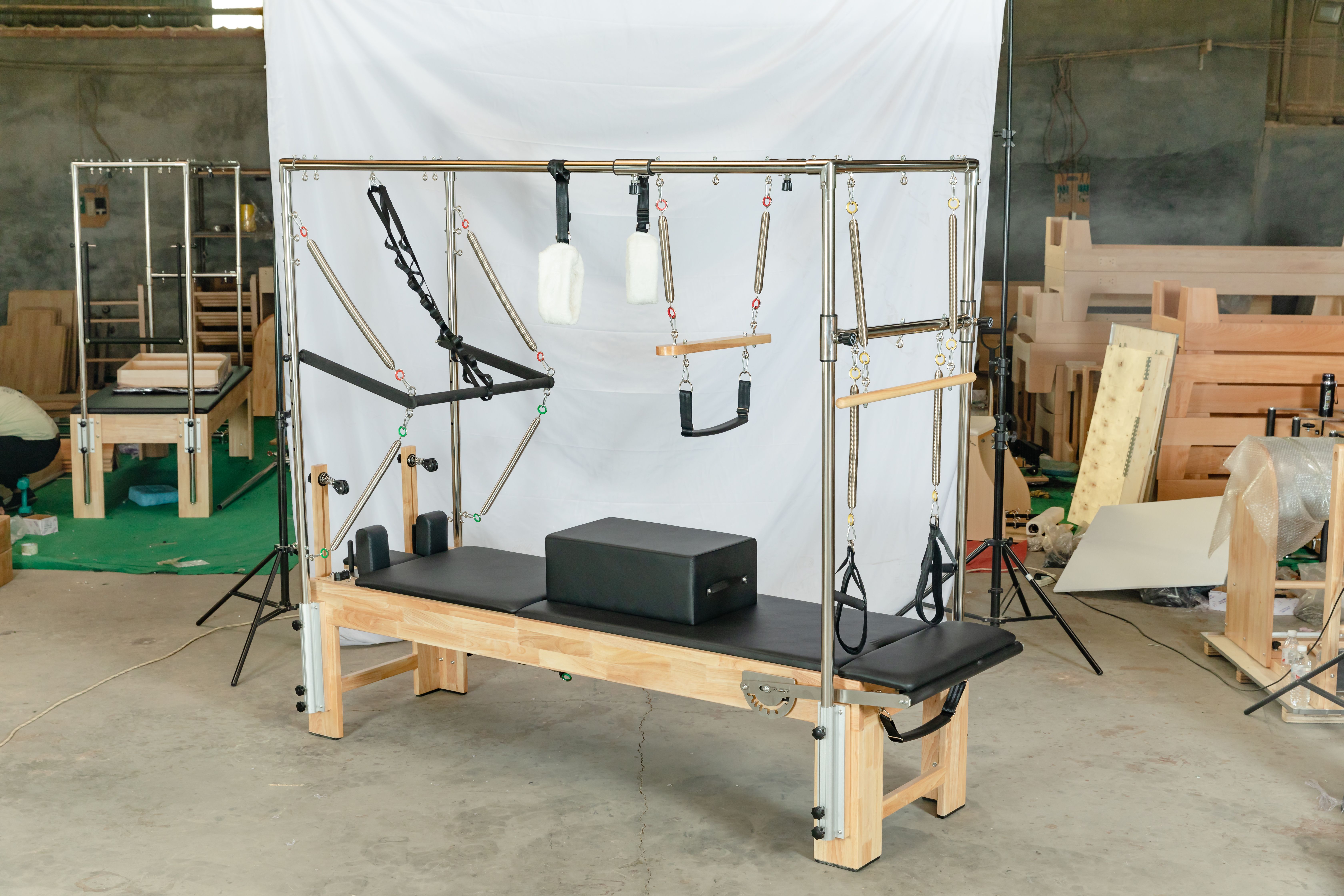 클래식 엘리베이티드 베드 홈짐 전문 요가 트레이닝 베드 - Pilates Yoga Machine 리뷰 및 가격